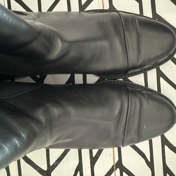 Stuart Weitzman Men’s Gobi black leather ankle boot size 10 - Picture 10 of 10